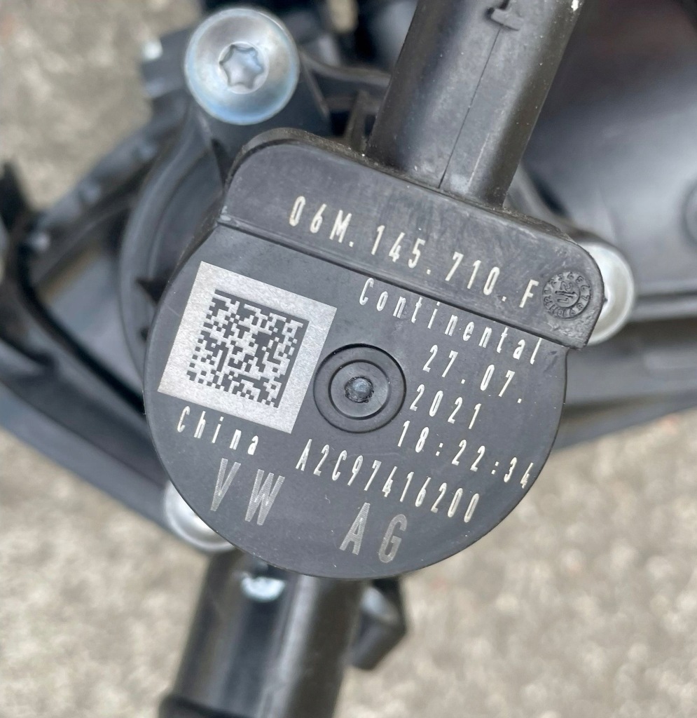 фото №7, Porsche 911 992 3.0 gts 3.8 turbo труба з'єднувач інтеркулер клапан зворотний