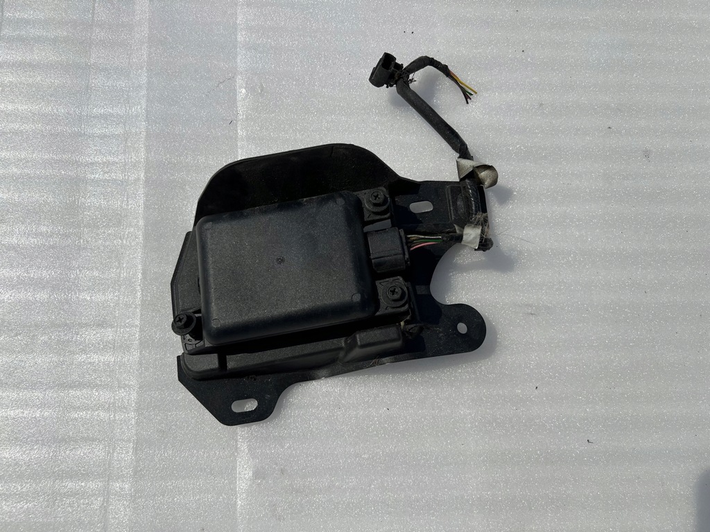 фото №1, Модуль мертвого pola блок керування радар лівий задня sx4 s-cross ii 3f505-63t01