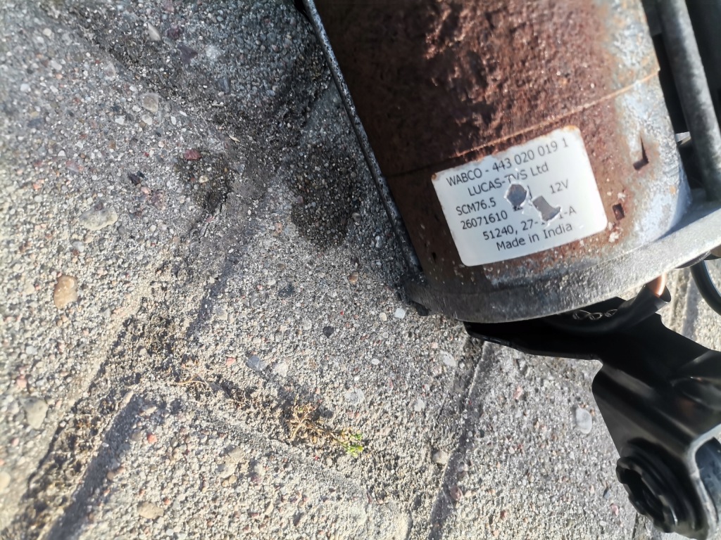 Купити Компресор mercedes c w205 glc w213 443020019