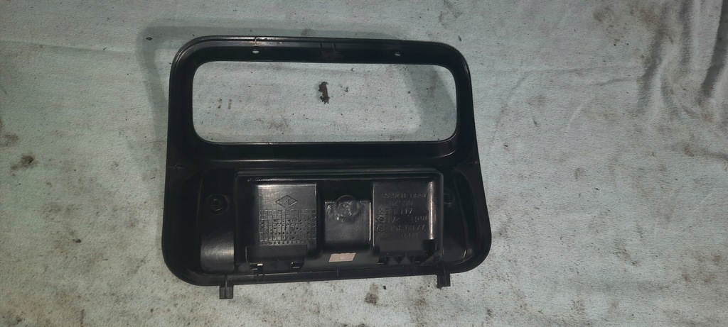 фото №1, Renault master ii корпус захист радіо, полиця