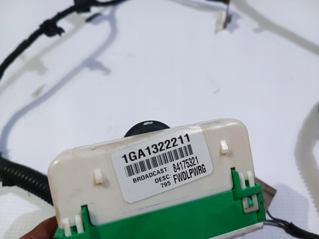 фото №6, Жгут электропроводка поперечина передний chevrolet camaro 2016-