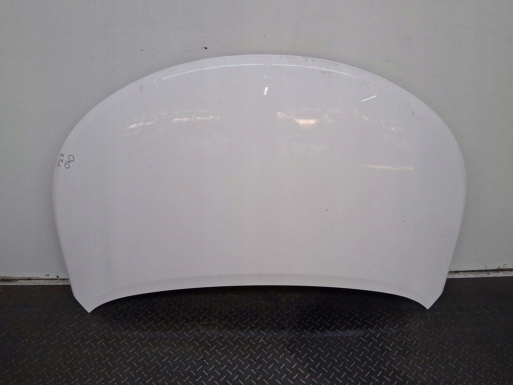 фото №5, Капот кришка двигуна toyota avensis t27 040