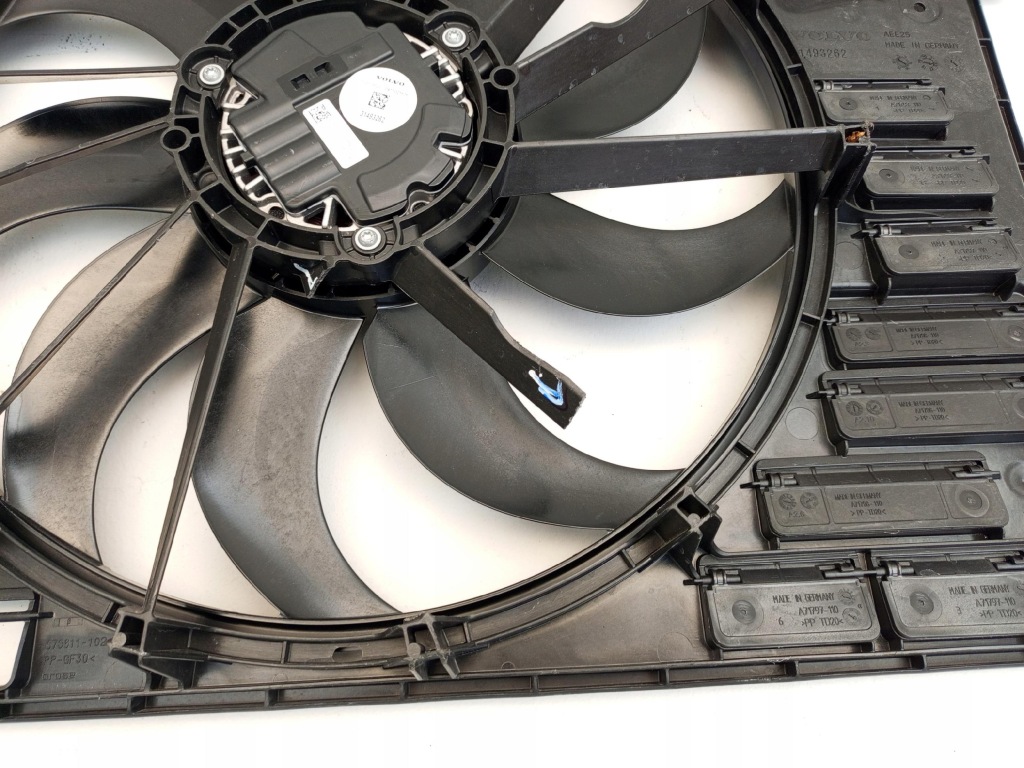 Volvo s60 v60 xc60 xc90 v90 вентилятор радіатора корпус 31493262 в Україні