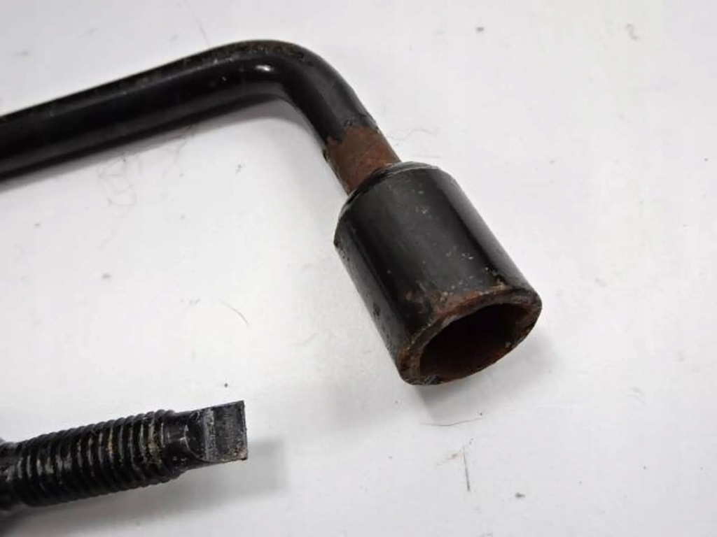 фото №6, Домкрат ключ набор ремонтный citroen c3 ii