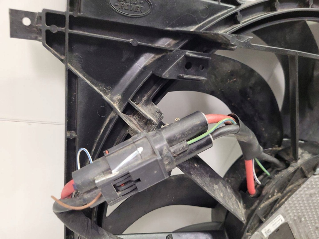 Вентилятор радиатора land rover discovery sport 2017 gj32-8c607-bb Доставка