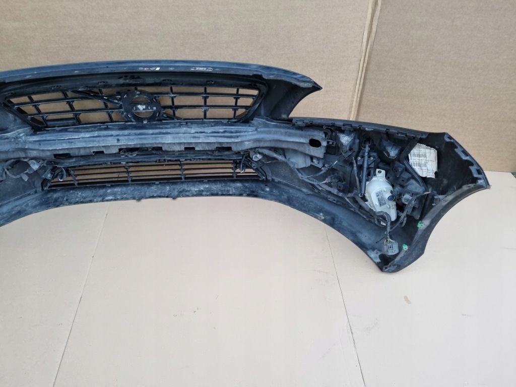 фото №9, Volvo v40 r-design бампер передній kompletny 452