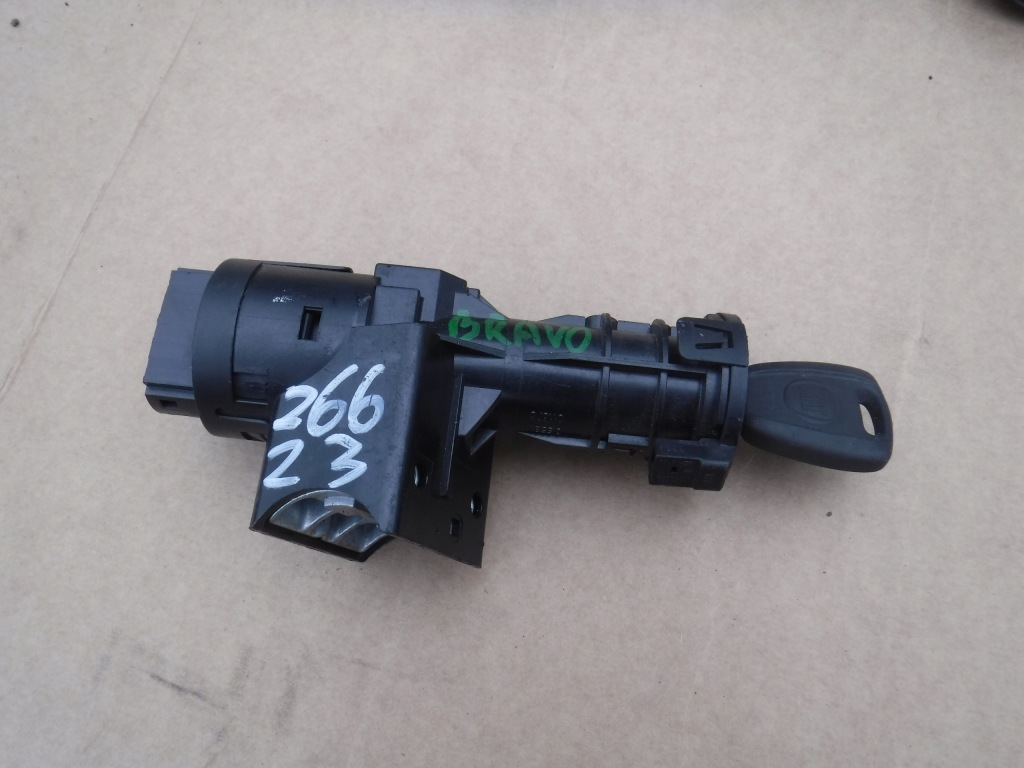 фото №1, Замок запалювання з ключ fiat lancia 00517938690