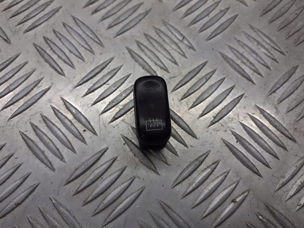 фото №1, Кнопка подогрев задний стекло mercedes vito