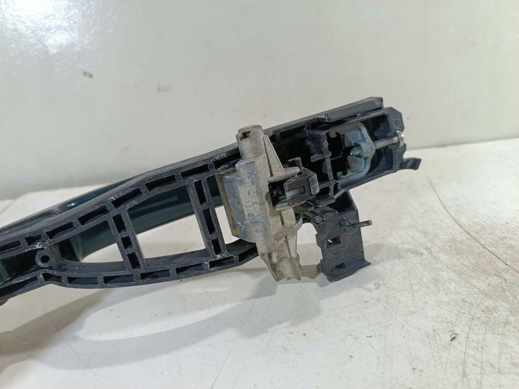 фото №8, Ручка дверь левый задняя t4 ford c-max mk1