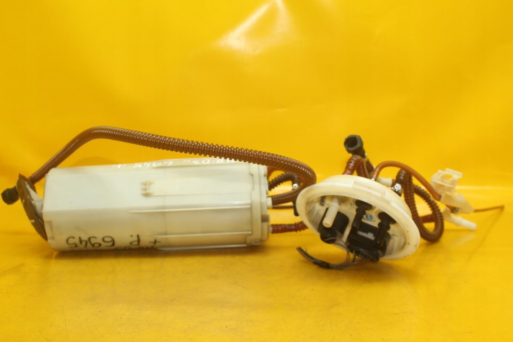 Насос пального правий audi a8 d3 vw phaeton 4.2 b 4e0919679d 3d0919087a Ціна