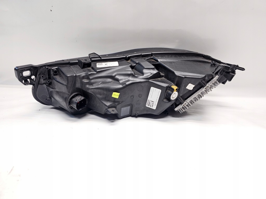 фото №10, Лампа full led jaguar xf ii 2 x260 f-pace x761 lift 2020 - перед права