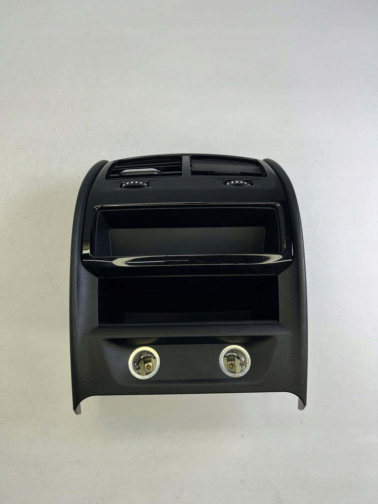 фото №1, Bmw g30 g31 рамка задня решітка обдув тунель задня прикурювач 9377080