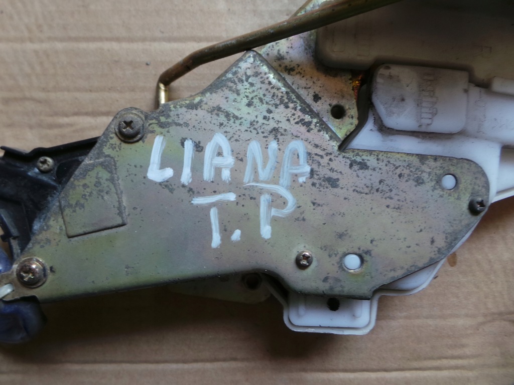 фото №4, Замок дверь правый задняя suzuki liana lift