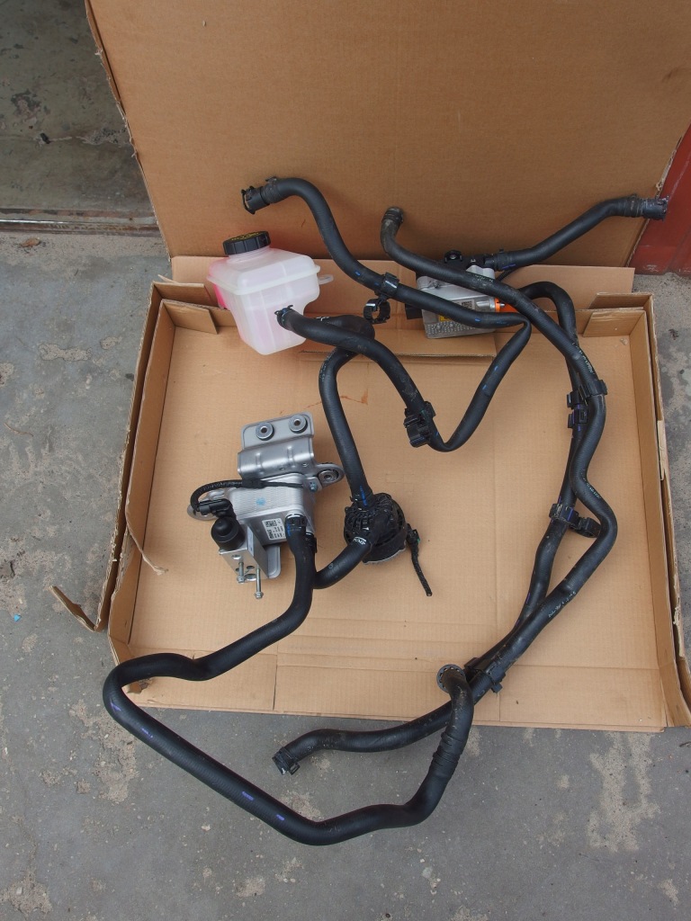 фото №1, Mg4 mg 4 провода водяные аккумулятора охлаждение