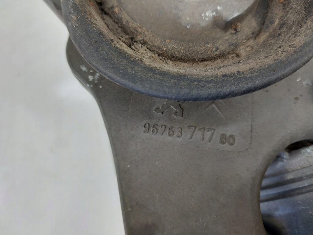 Моторчик дворники правый перед 9676371780 citroen c4 grand picasso 2 Недорого