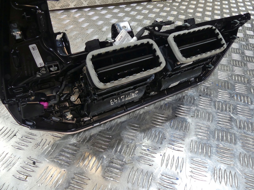 фото №6, Bmw g09 xm m молдинг карбон декоративная панели приборной панели решётки 9639781