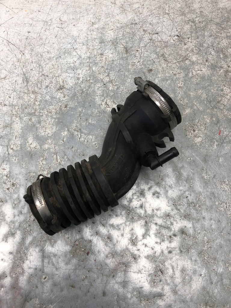 фото №2, Труба шланг повітря renault clio iii 8200424266