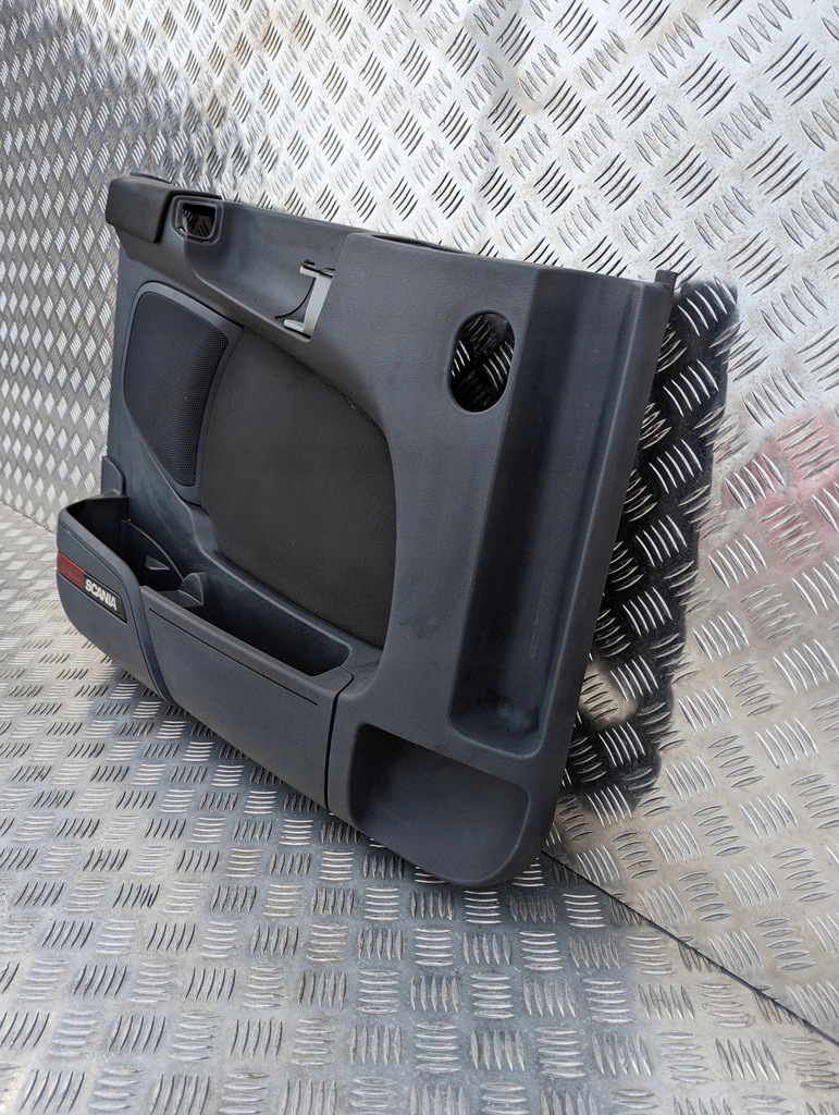 фото №4, Обивка боковая обшивка дверь левый scania r