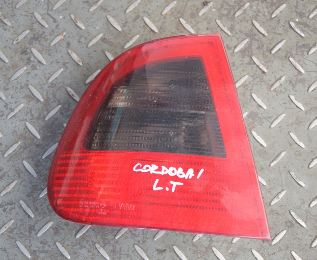 фото №1, Лампа левый задняя seat cordoba i sedan