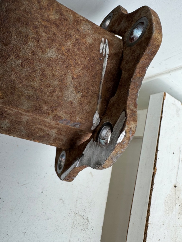 Приводной вал перед audi a4 b8 рестайлинг  11-15 2.0 tdi 8k0407271ak - wawa в Украине