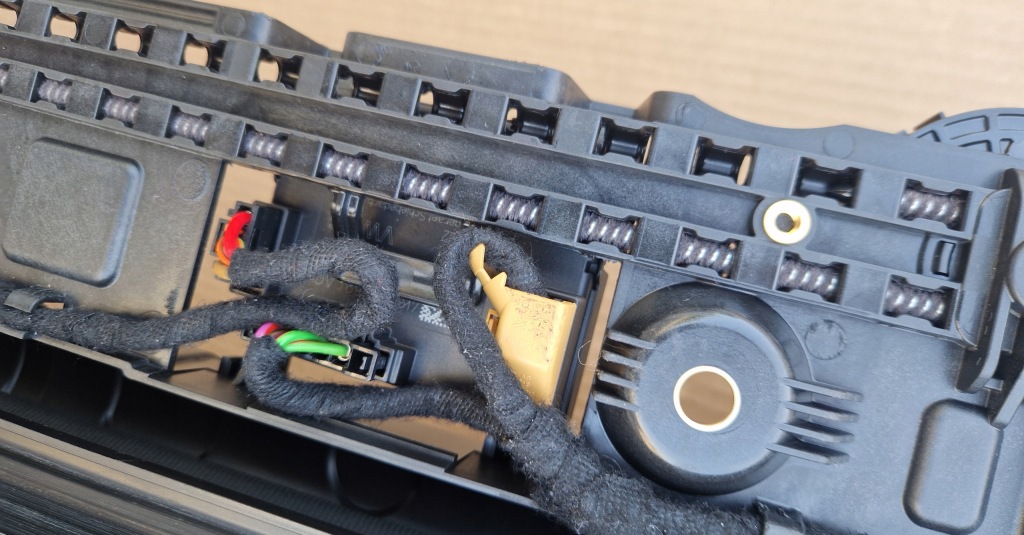 фото №5, Люк панорама vw tiguan lift 2021-2024 r 5na877041m jak новый kpl