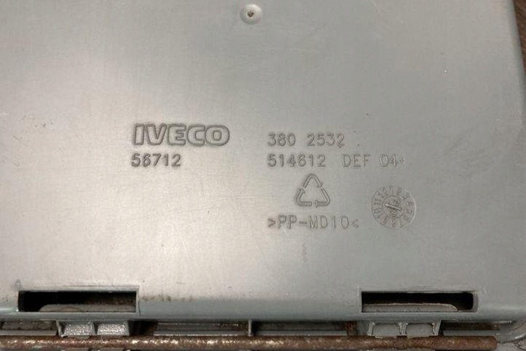 фото №10, Бардачок iveco daily iv flatbed 5801258606 3.0l дизель 107kw 2007