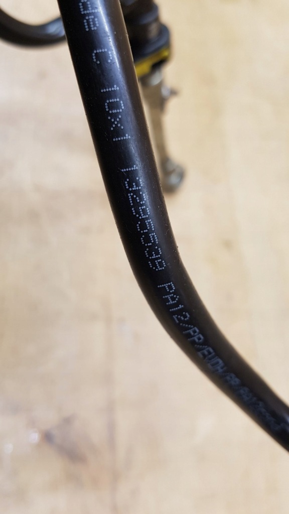 Шланг трубка пального opel astra j 1.7 cdti Доставка