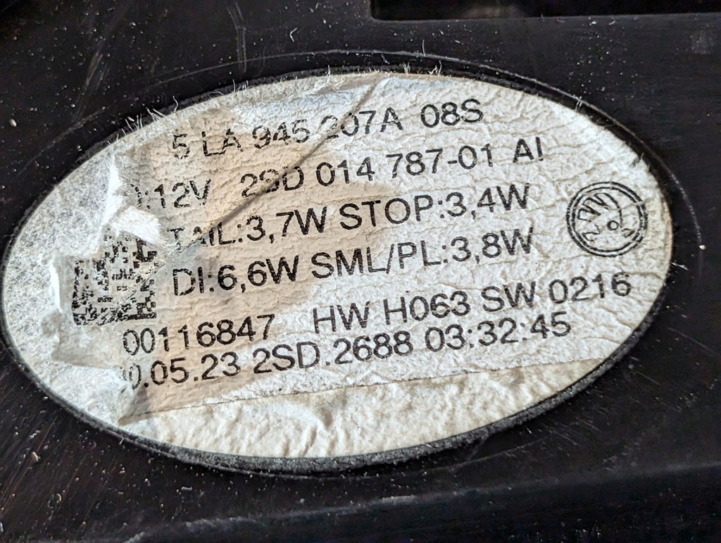 фото №8, Skoda enyaq 5la лампа левая правая задняя w крыло