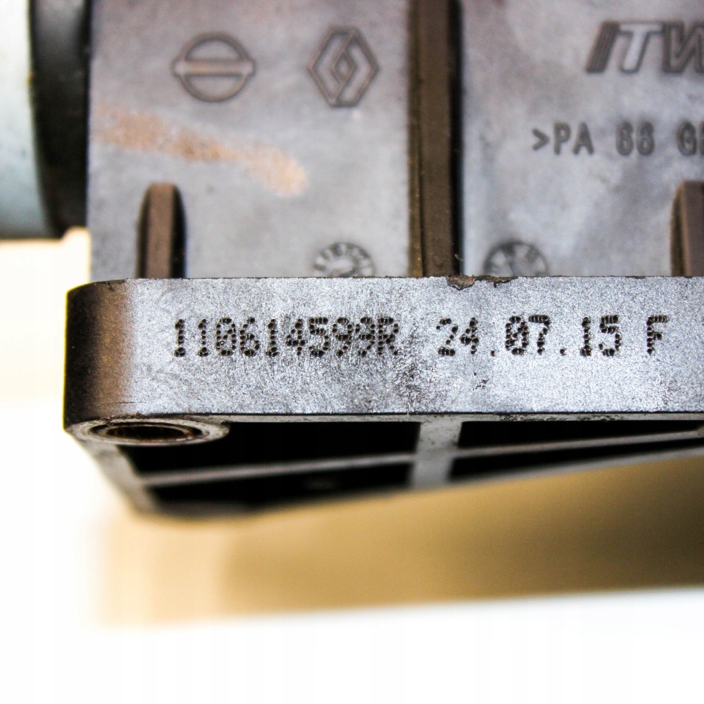 Opel vivaro 2019 корпус термостата Недорого