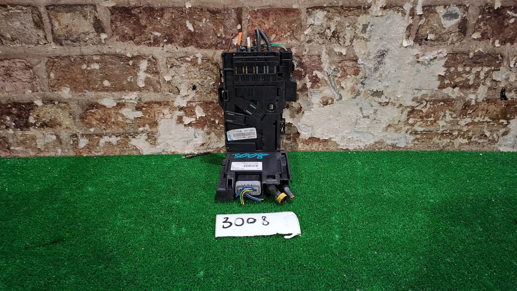 фото №1, Модуль напряжения аккумулятор 9666527580 peugeot 3008 2011 rok