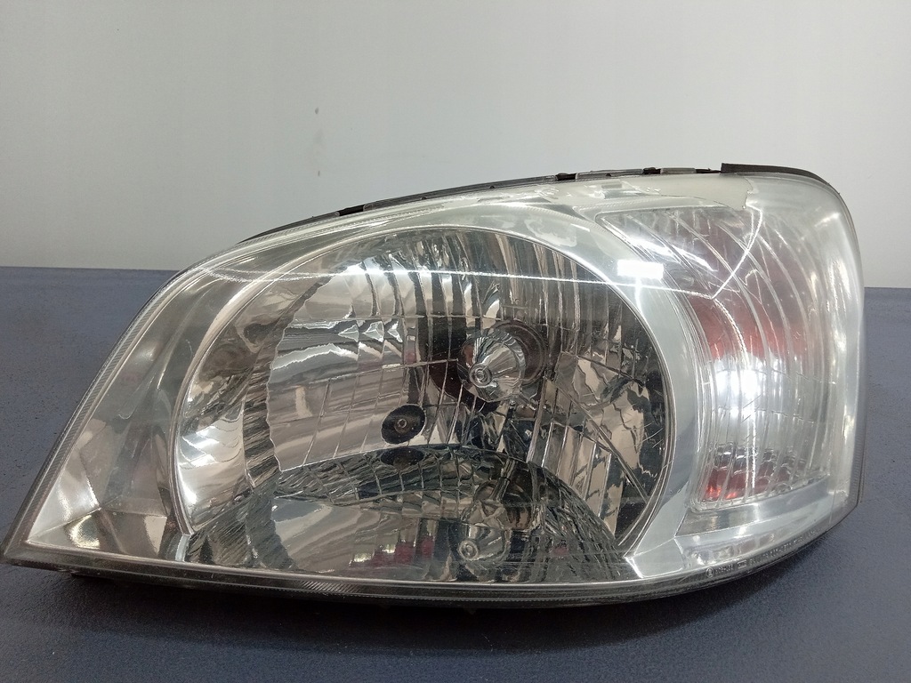 фото №1, Hyundai getz фара левый лампа eu 101-0301