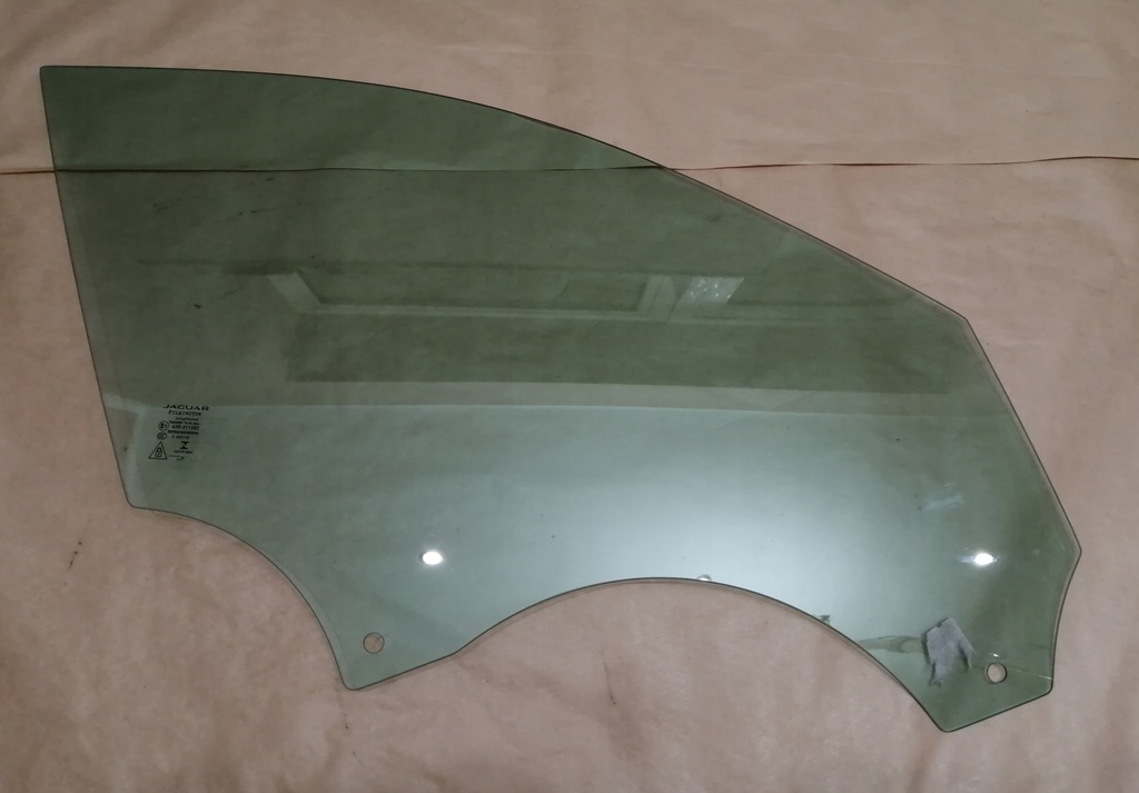 фото №1, Скло правий перед jaguar f-pace 16-