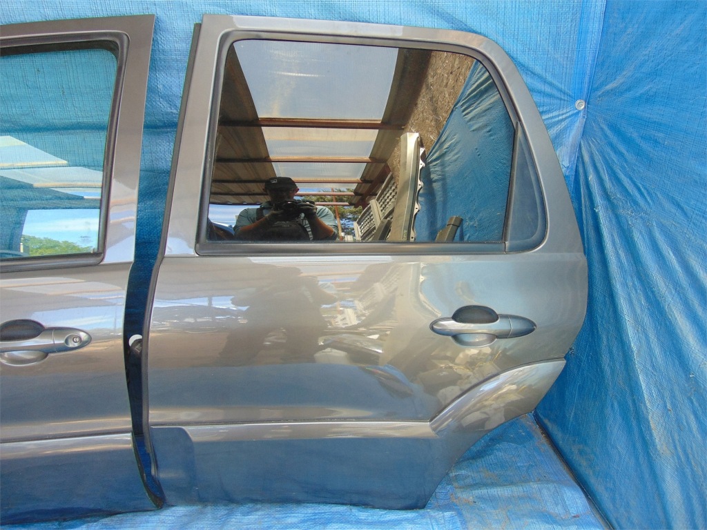 фото №2, Mazda tribute lift дверь левая задняя полный