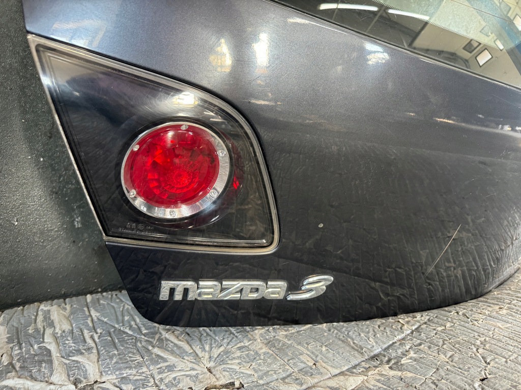 фото №3, Кришка багажника задня mazda 3 hb