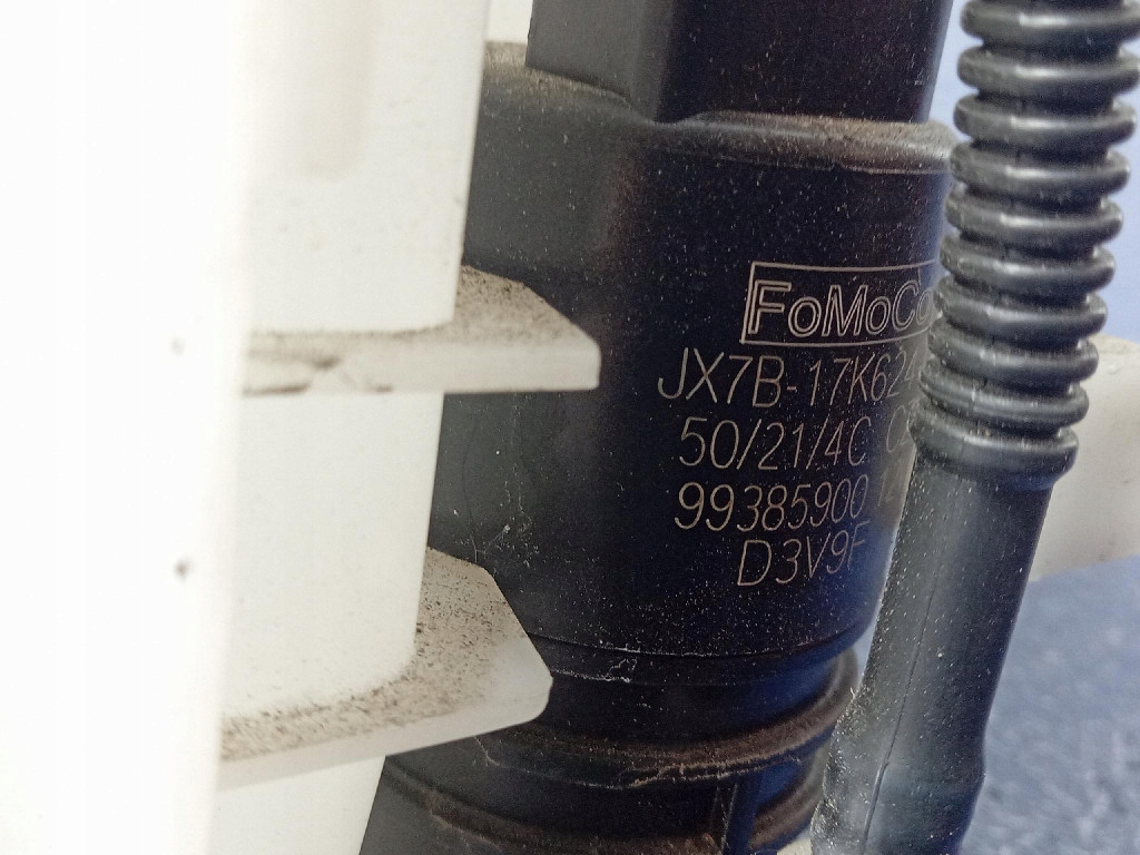 фото №6, Ford kuga mk2 бачок распылителя lv4b13k175