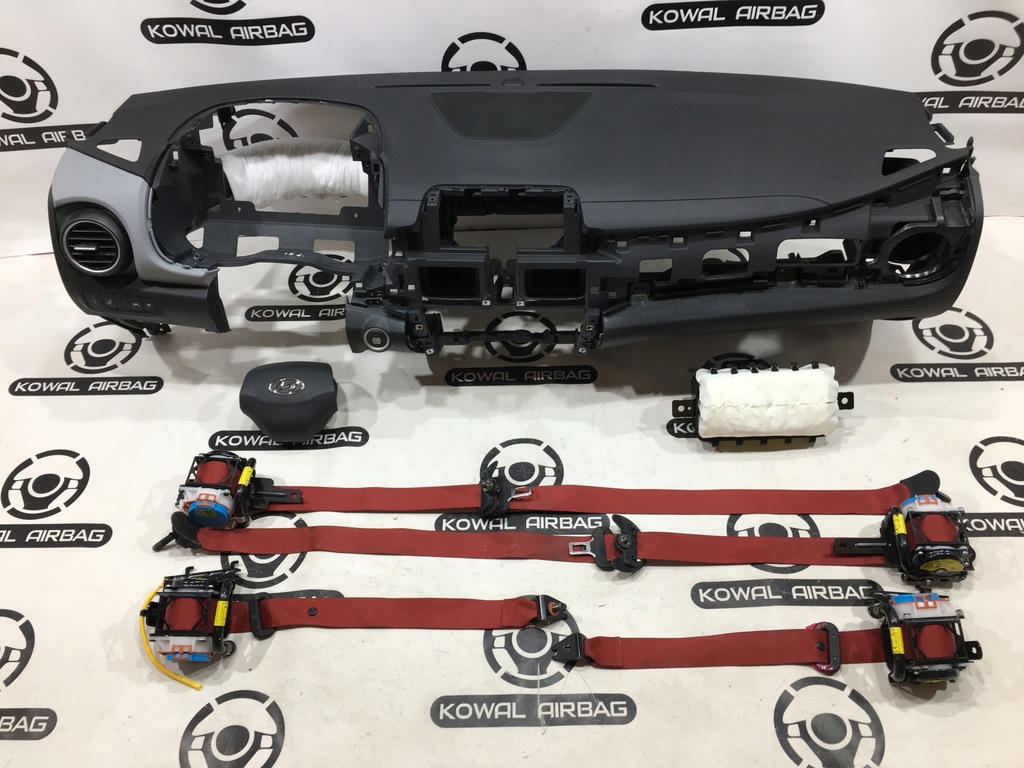 фото №1, Hyundai kona панель приладів консоль подушка безпеки подушки безпеки ремені