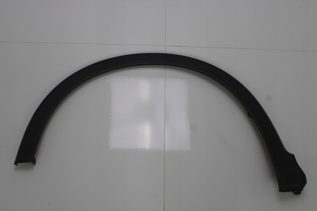 фото №1, Молдинг крыла левый задняя honda civic viii type r