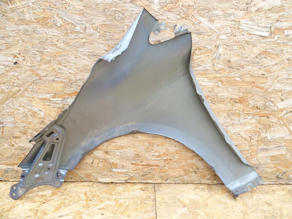 фото №9, Toyota corolla e21 крыло правый перед