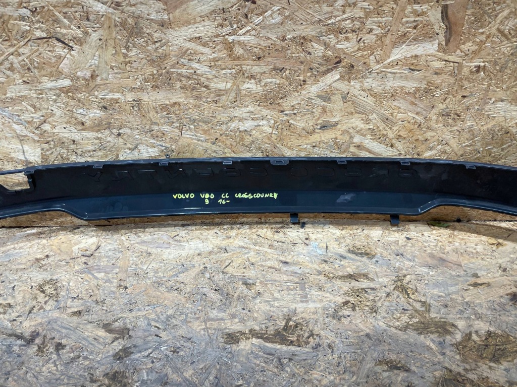 фото №7, Volvo v90 v-90 cc cross country 16- спойлер молдинг накладка бампера задня