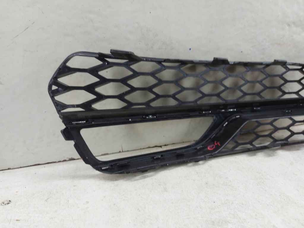 фото №6, Audi a3 iii s3 8v3 s-line решётка бампера правая