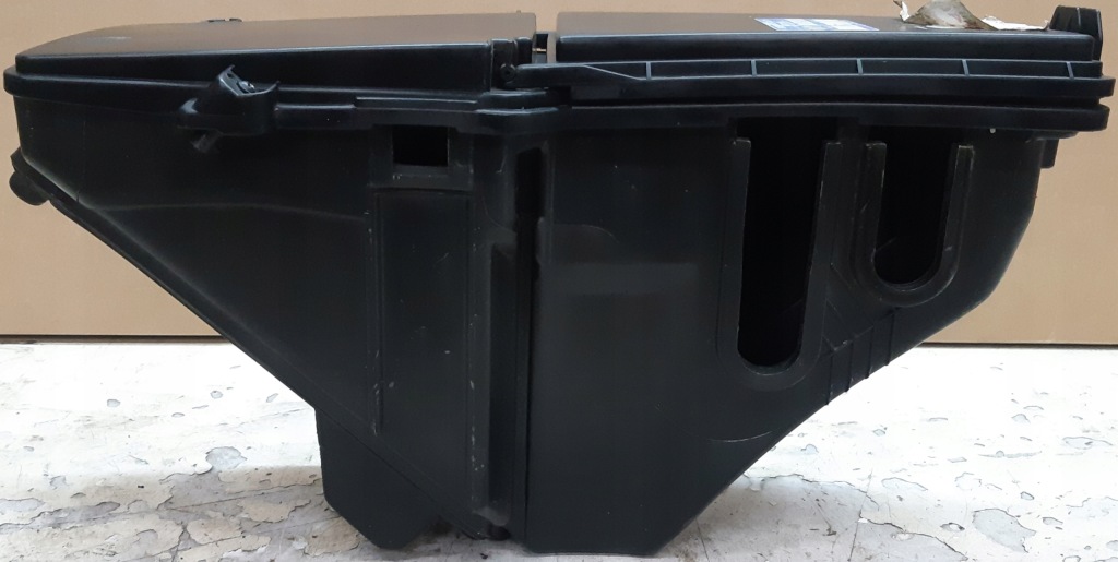 фото №1, Mercedes clk w208 корпус коробка предохранителей