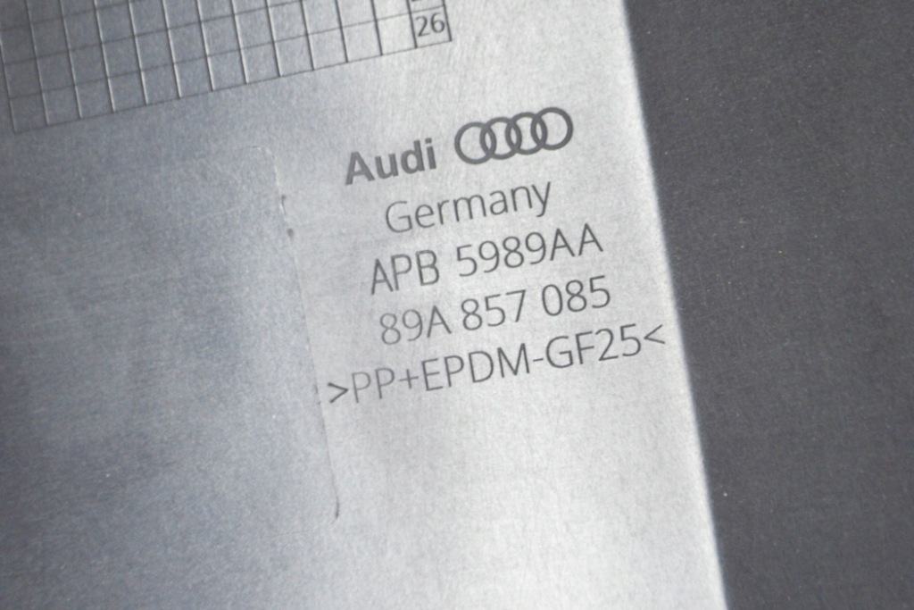 фото №6, Audi q4 sportback f4n 40 e-tron левая боковая молдинг панели приборной панели 89a85