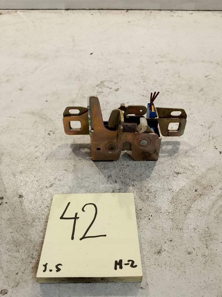 Купить Ford mondeo 96bgf43200ab замок крышки багажника