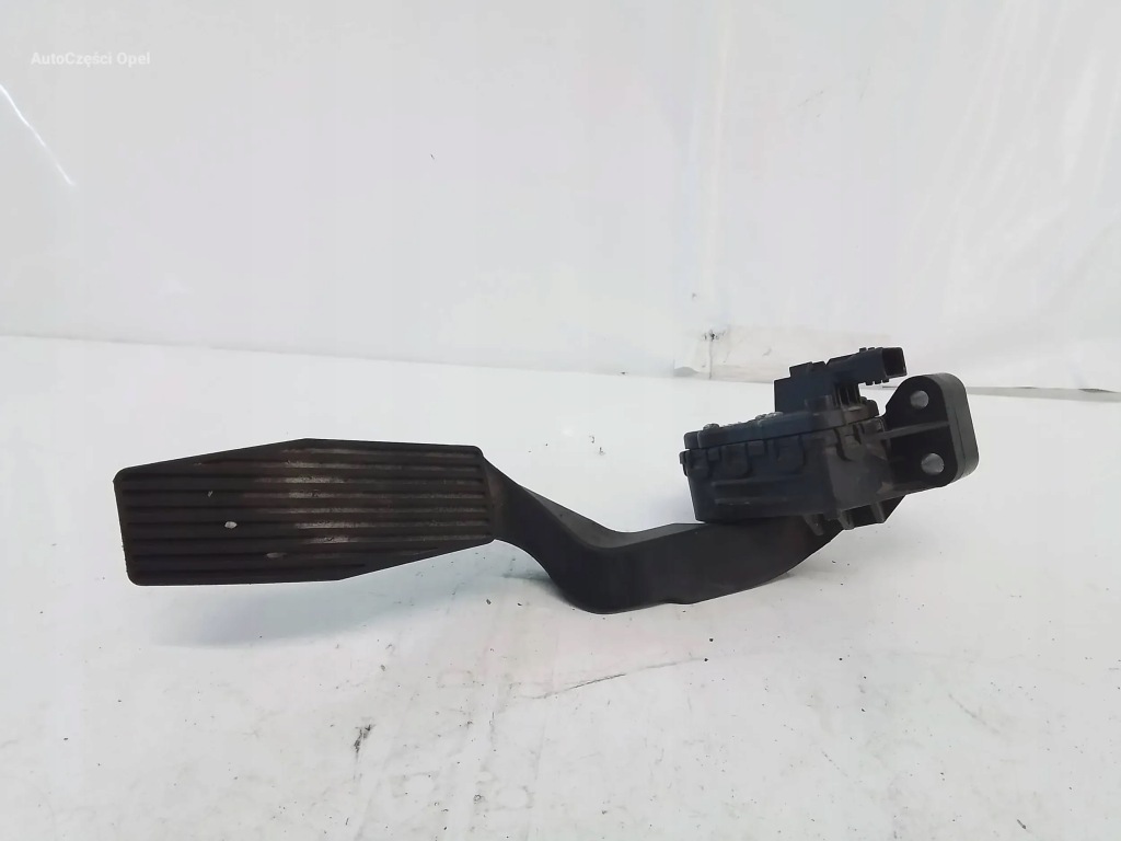 Купить Opel insignia a педаль потенциометр газа