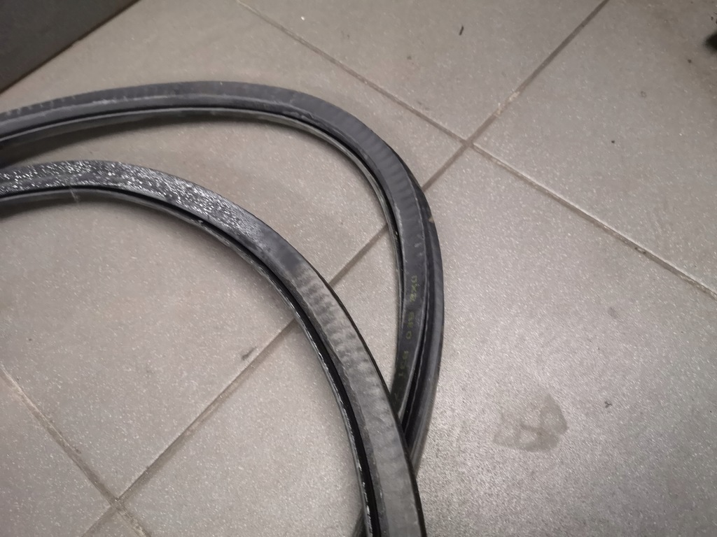 фото №11, Прокладка дверь правый перед audi a4 b6