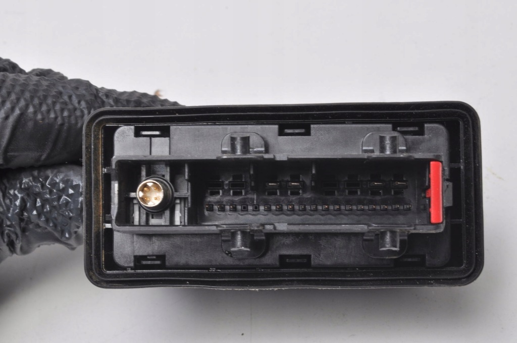 Aston martin db11 жгут электропроводка дверь правый  перед hy53-14631-ac Недорого