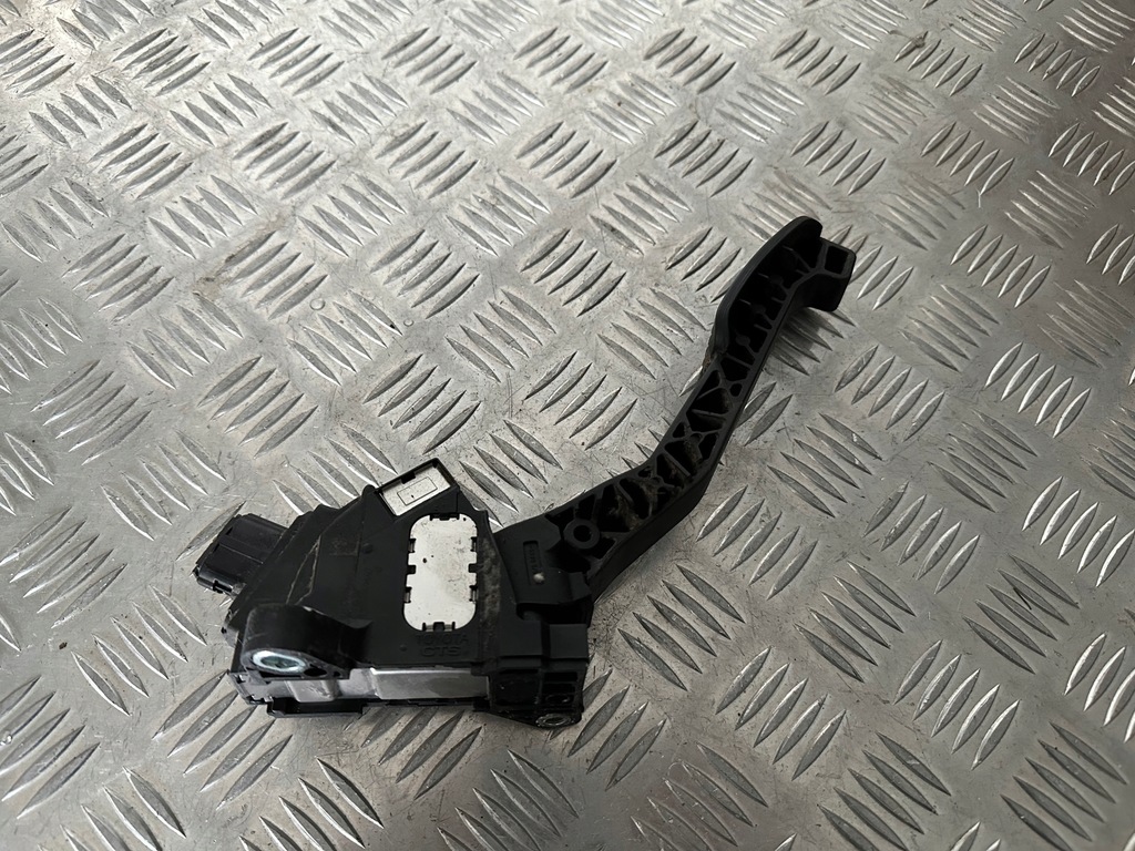 фото №1, Toyota yaris ii педаль газу 78110-0d010