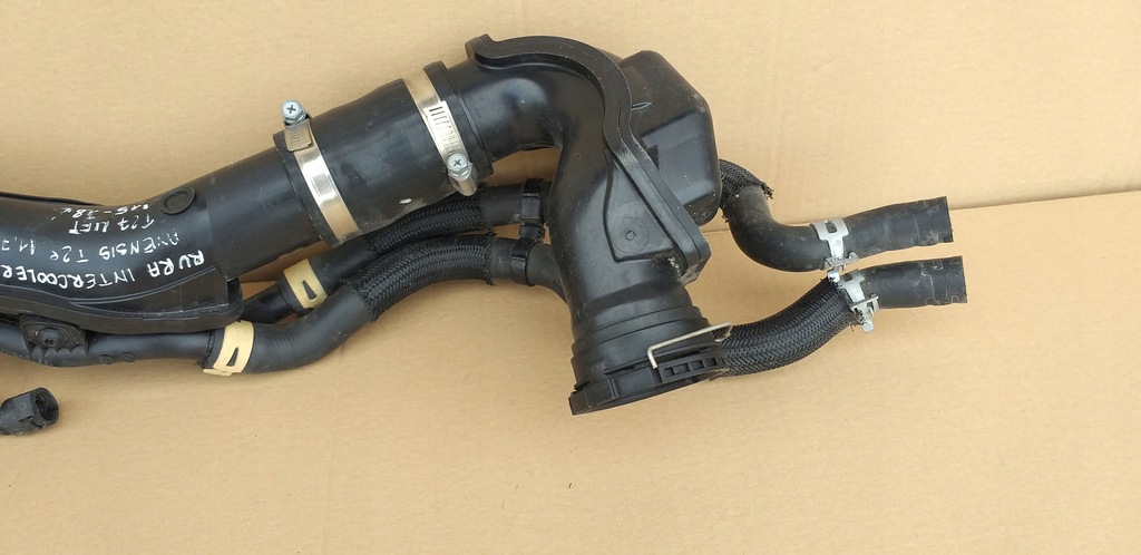 фото №4, Toyota avensis t27 t29 труба інтеркулер