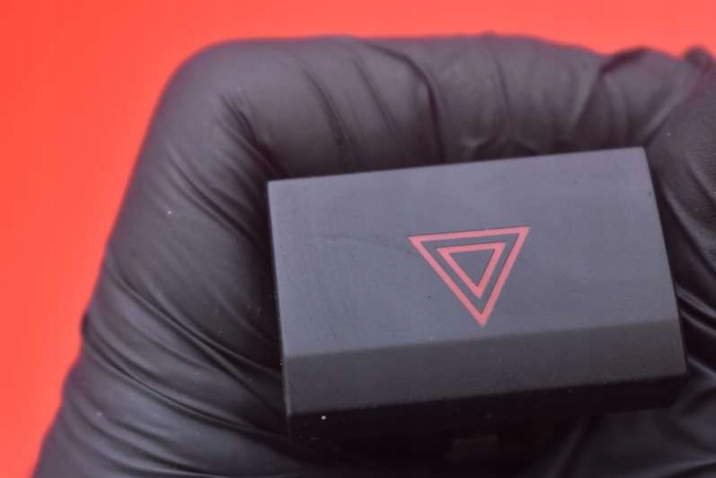 фото №9, Выключатель света аварийных 6r0953509a vw polo 5 v 6r 09-15