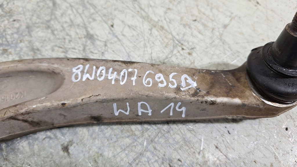 фото №7, Важіль лівий перед 8w0407695b audi a4 b9 a5 8w